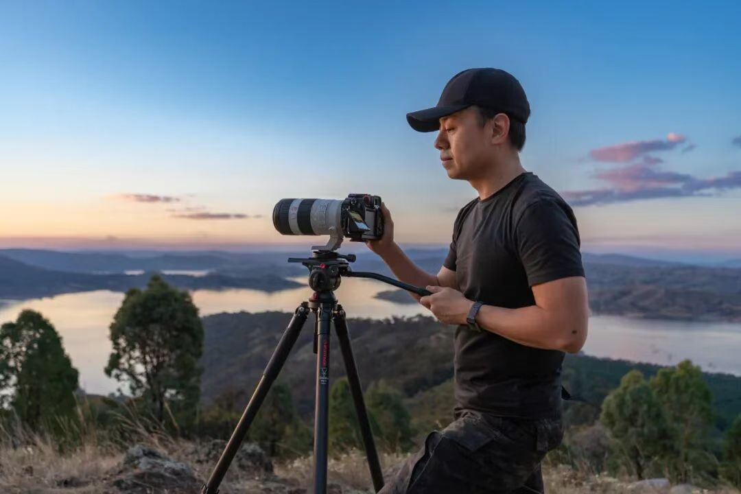 Tour leader Brian (大马猫本) at work